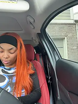 Snapshot of butterflybootyy chatting on December 2025 06:48:01 PM butterflybootyy online show from December 2025 06:48:01 PM