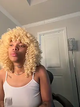 Snapshot of butterflybootyy chatting on December 2025 01:29:01 PM butterflybootyy online show from December 2025 01:29:01 PM