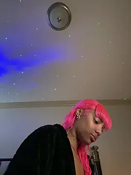 Snapshot of butterflybootyy chatting on February 2026 07:52:01 PM butterflybootyy online show from February 2026 07:52:01 PM