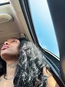 butterflybootyy online show from April 2026 04:07:01 PM