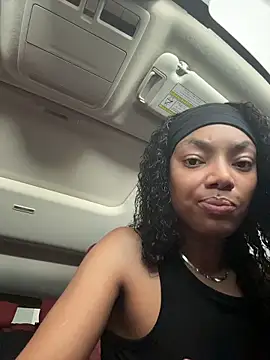 butterflybootyy online show from April 2026 05:19:02 PM