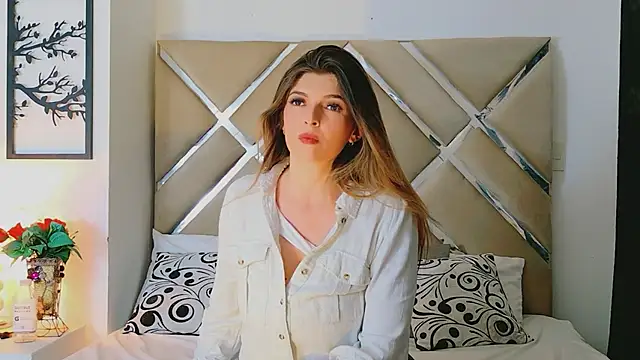 Snapshot of Lizzymontanaa chatting on January 2026 03:55:01 AM Lizzymontanaa online show from January 2026 03:55:01 AM