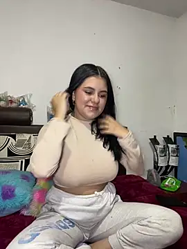 Snapshot of emiliaharper408 chatting on January 2025 02:28:02 AM emiliaharper408 online show from January 2025 02:28:02 AM