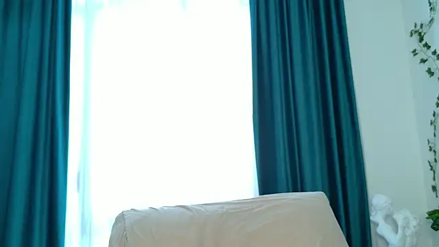 Snapshot of Brenda_M00n chatting on February 2025 07:34:01 AM Brenda M00n online show from February 2025 07:34:01 AM