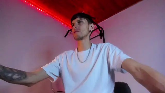 ImVen980 online show from February 2025 01:31:01 AM