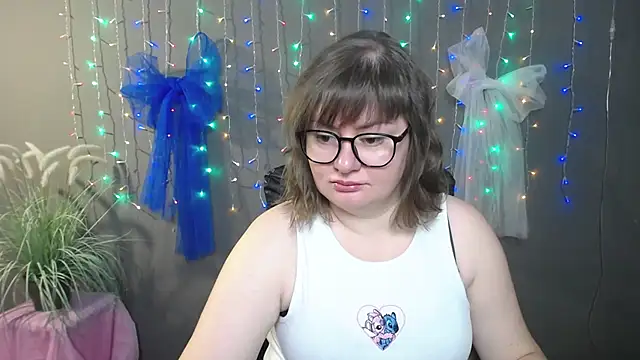 ZannaDreil online show from December 2025 07:10:02 PM