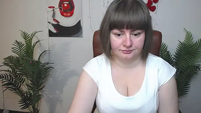 Snapshot of ZannaDreil chatting on May 2026 06:02:02 PM ZannaDreil online show from May 2026 06:02:02 PM