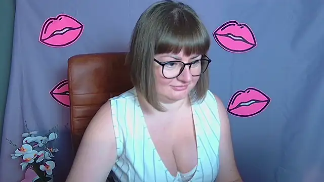 ZannaDreil online show from July 2026 06:46:01 PM