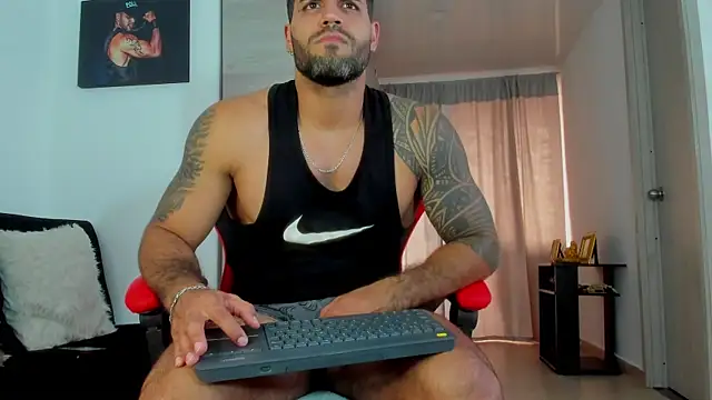 SamirHazard97 online show from May 2026 07:22:01 PM