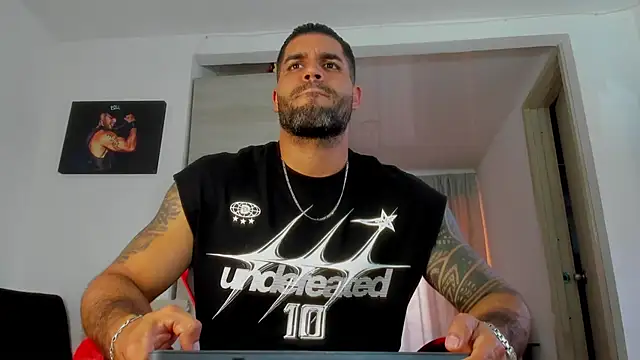 SamirHazard97 online show from May 2026 09:56:02 PM