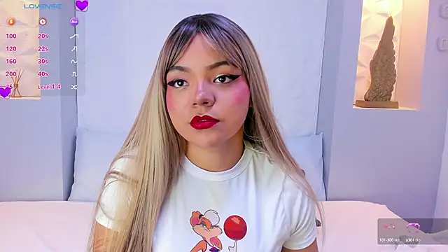 EmilyRouss  online show from February 2025 07:15:02 PM