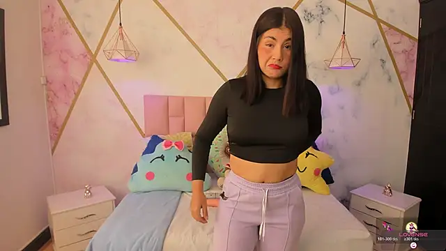 Snapshot of lizortiz chatting on October 2025 03:25:01 PM lizortiz online show from October 2025 03:25:01 PM