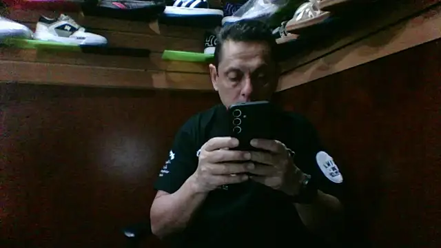 MarcusKelvin online show from September 2025 01:55:02 PM