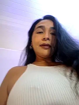 Snapshot of DIOSA-HOT chatting on May 2026 11:10:01 PM DIOSA-HOT online show from May 2026 11:10:01 PM