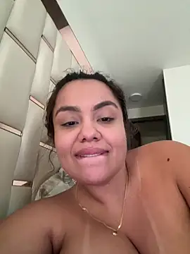 Snapshot of valeria2019hot chatting on December 2025 08:39:02 PM valeria2019hot online show from December 2025 08:39:02 PM