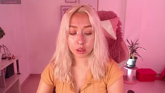 Dahlia  espresso online show from February 2025 06:19:02 PM