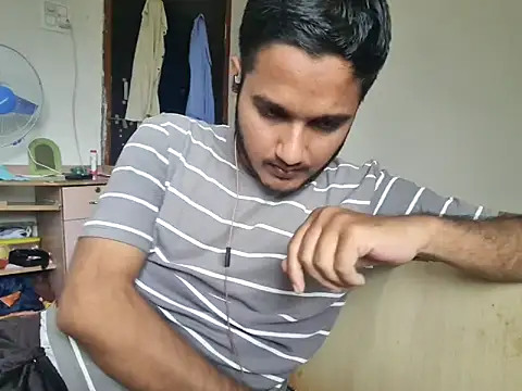 Snapshot of Jonrobinso chatting on September 2025 05:09:01 AM Jonrobinso online show from September 2025 05:09:01 AM