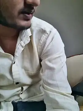 Snapshot of Jonrobinso chatting on September 2025 05:00:02 AM Jonrobinso online show from September 2025 05:00:02 AM