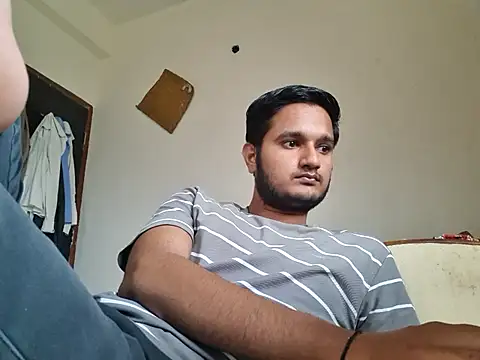 Snapshot of Jonrobinso chatting on November 2025 05:29:02 AM Jonrobinso online show from November 2025 05:29:02 AM