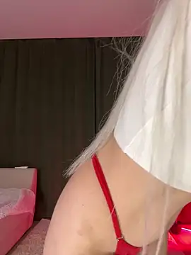 LoveLuna  online show from May 2026 10:19:01 PM