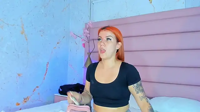 MelaniieRoux online show from May 2026 03:04:02 AM