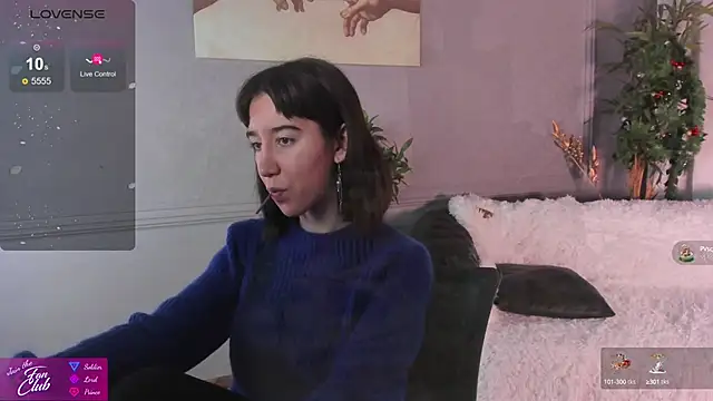 Snapshot of Belle_Via chatting on December 2024 05:22:02 AM Belle Via online show from December 2024 05:22:02 AM