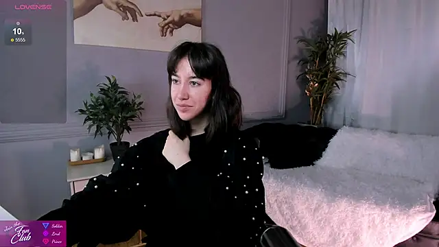 Snapshot of Belle_Via chatting on February 2025 02:10:02 AM Belle Via online show from February 2025 02:10:02 AM