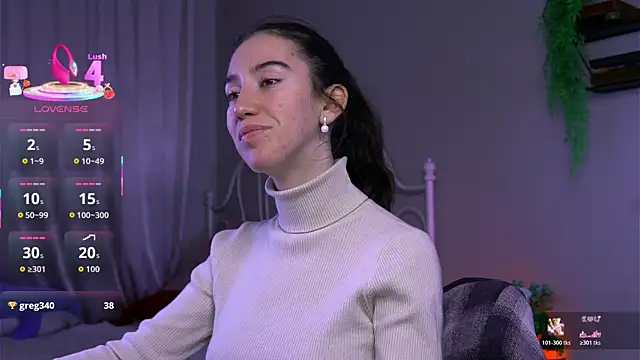 Snapshot of Belle_Via chatting on October 2025 03:18:01 PM Belle Via online show from October 2025 03:18:01 PM