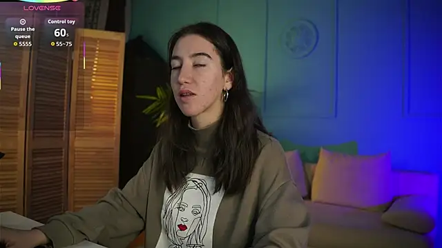 Snapshot of Belle_Via chatting on October 2025 02:10:01 PM Belle Via online show from October 2025 02:10:01 PM