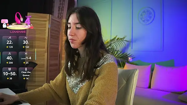 Snapshot of Belle_Via chatting on October 2025 03:35:01 PM Belle Via online show from October 2025 03:35:01 PM