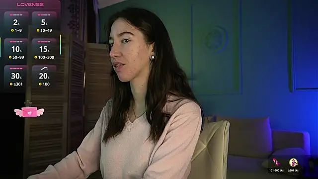 Snapshot of Belle_Via chatting on November 2025 03:39:01 PM Belle Via online show from November 2025 03:39:01 PM