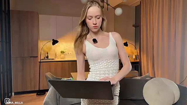 Snapshot of PollyAgata chatting on July 2026 07:23:02 PM PollyAgata online show from July 2026 07:23:02 PM