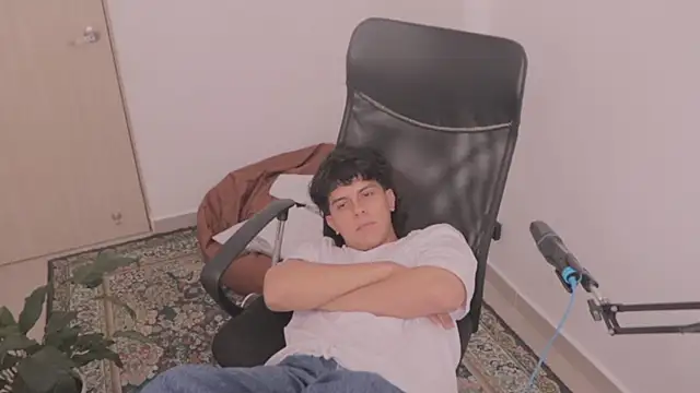 Tony Hoffa online show from December 2025 07:53:02 PM