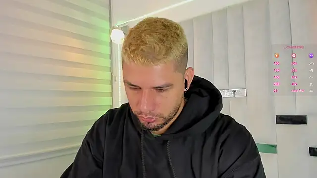 Snapshot of Jacoob19_ chatting on December 2024 12:06:01 PM Jacoob19 online show from December 2024 12:06:01 PM