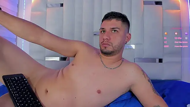 Snapshot of Jacoob19_ chatting on January 2025 04:13:02 PM Jacoob19 online show from January 2025 04:13:02 PM