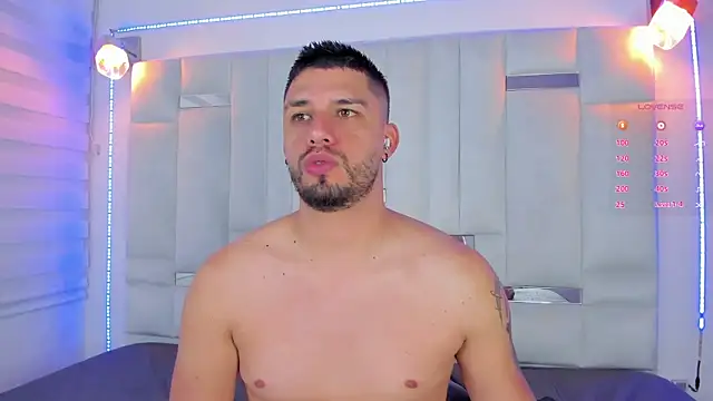 Snapshot of Jacoob19_ chatting on February 2025 06:23:02 PM Jacoob19 online show from February 2025 06:23:02 PM