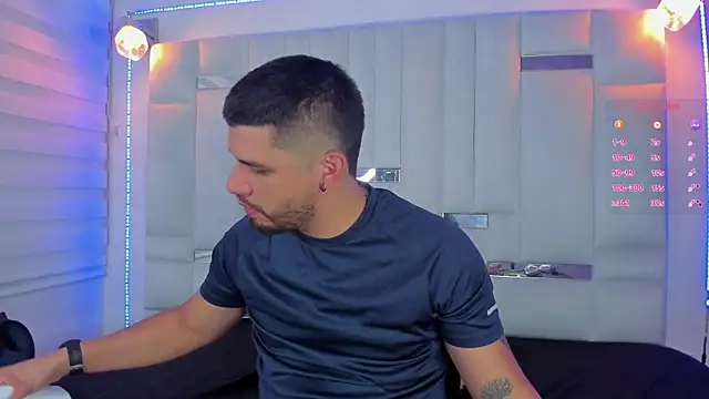 Snapshot of Jacoob19_ chatting on February 2025 06:37:02 PM Jacoob19 online show from February 2025 06:37:02 PM