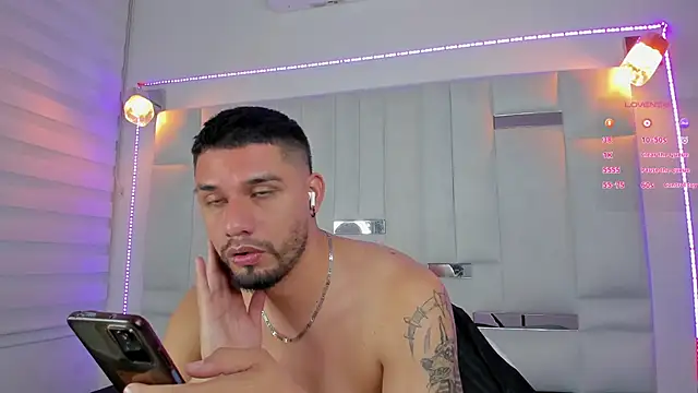 Snapshot of Jacoob19_ chatting on February 2025 04:14:02 PM Jacoob19 online show from February 2025 04:14:02 PM