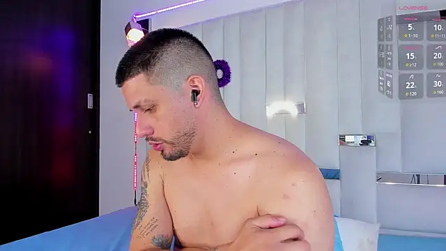 Snapshot of Jacoob19_ chatting on October 2025 03:19:01 AM Jacoob19 online show from October 2025 03:19:01 AM