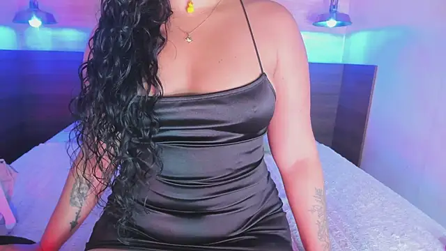 LottiCarter online show from November 2025 02:30:01 PM