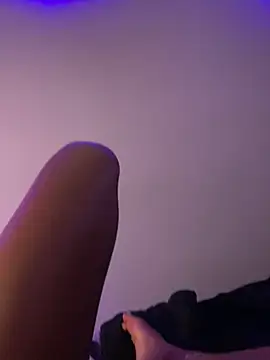 Snapshot of ReineNeferrti chatting on January 2025 02:58:02 AM ReineNeferrti online show from January 2025 02:58:02 AM