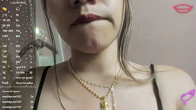 escarleth   online show from January 2025 07:39:02 AM