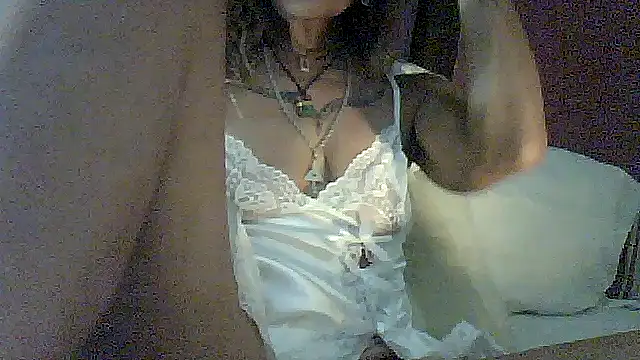 Snapshot of sabinytahot chatting on November 2025 04:23:02 AM sabinytahot online show from November 2025 04:23:02 AM