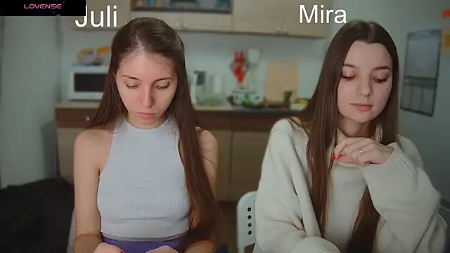 fcjuicy pussy online show from March 2025 04:46:02 PM