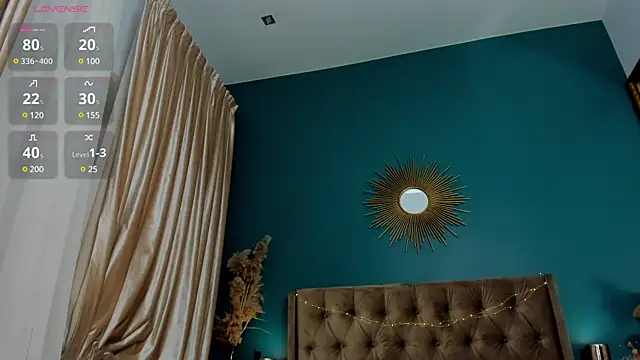 CalyMoon online show from February 2025 07:27:02 PM