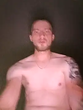 wariacik0024 online show from September 2025 09:26:01 PM