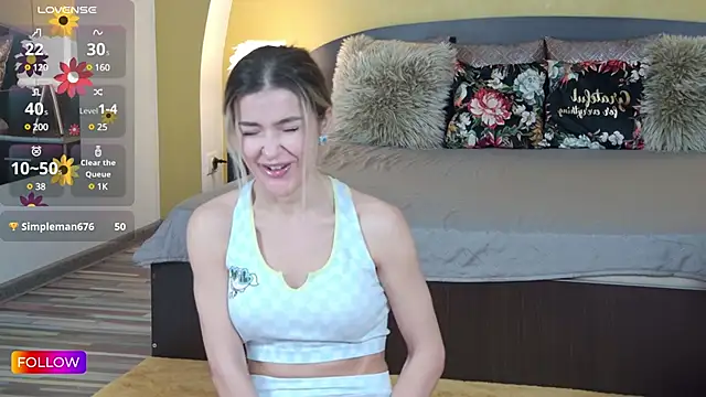 Sarah-Hart online show from January 2025 01:21:01 PM