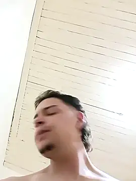 zeus67wrer online show from March 2026 04:41:01 PM