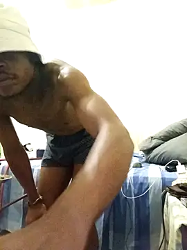 izinjamfee2 online show from February 2026 08:34:01 PM