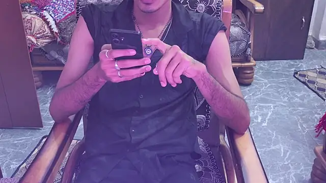 Snapshot of Habibi_big_b chatting on May 2026 03:46:01 AM Habibi big b online show from May 2026 03:46:01 AM